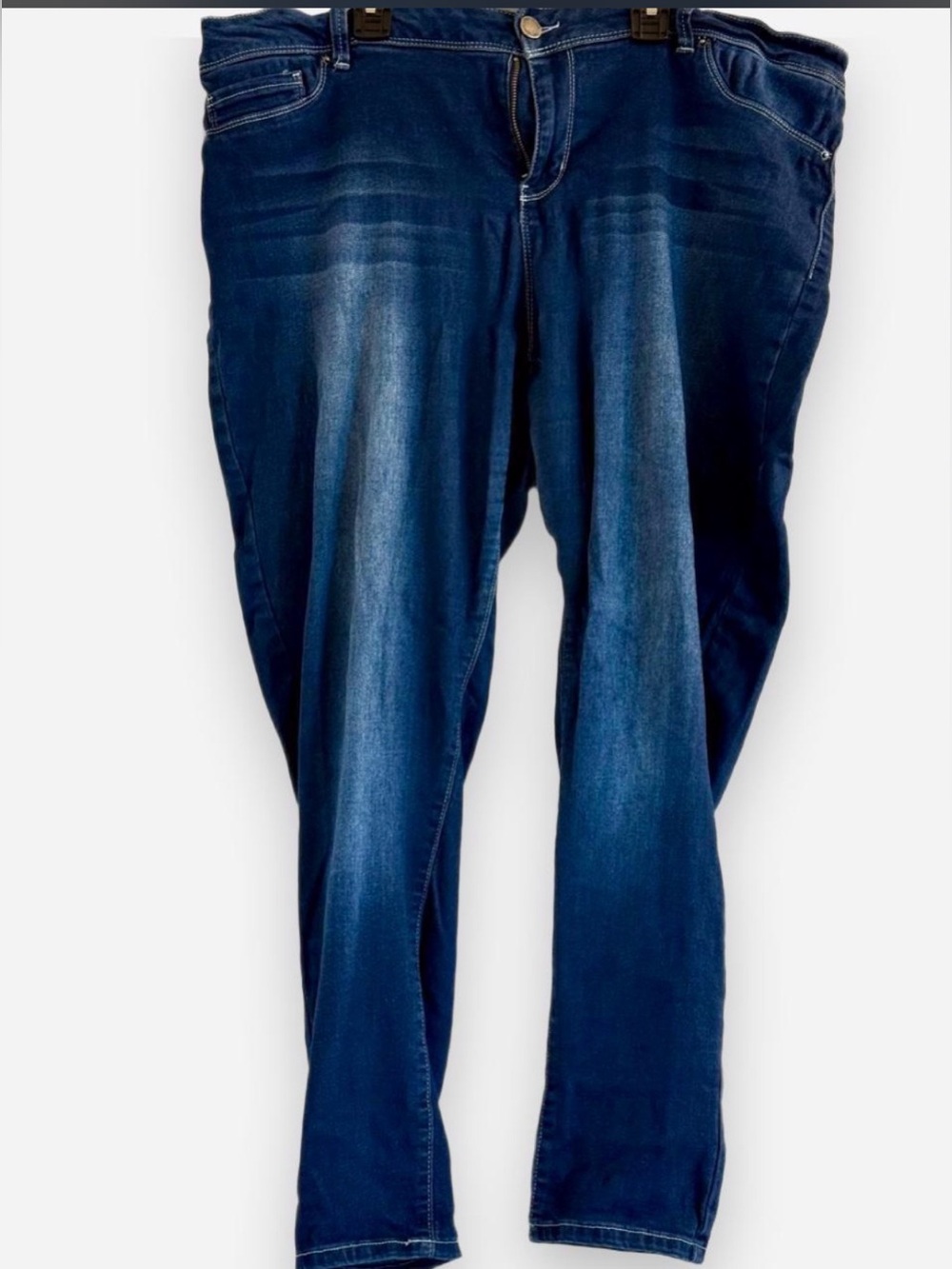 YMI Women's Skinny Jeans in Dark Blue Wash